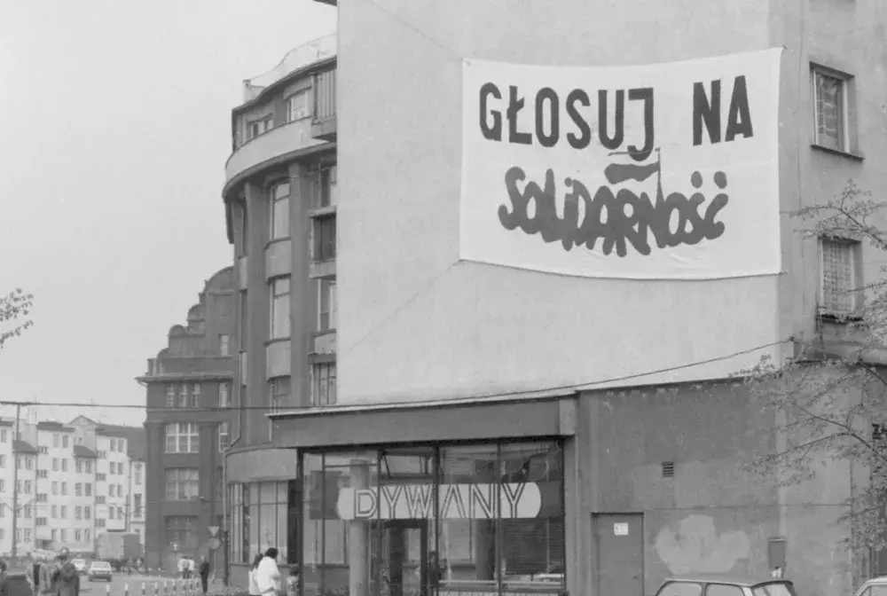 Upadek komunizmu - Czy wiesz, jak naprawdę wyglądał 1989?
