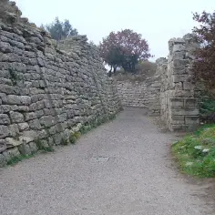 Kto odkrył Troję? Kontrowersje i tajemnice archeologii Schliemanna