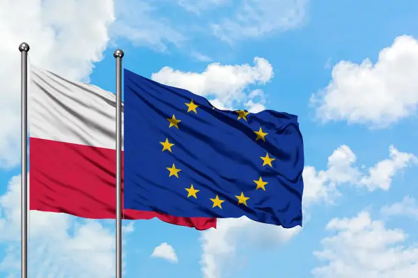 Kiedy Polska weszła do UE? Data, proces i mity o Schengen